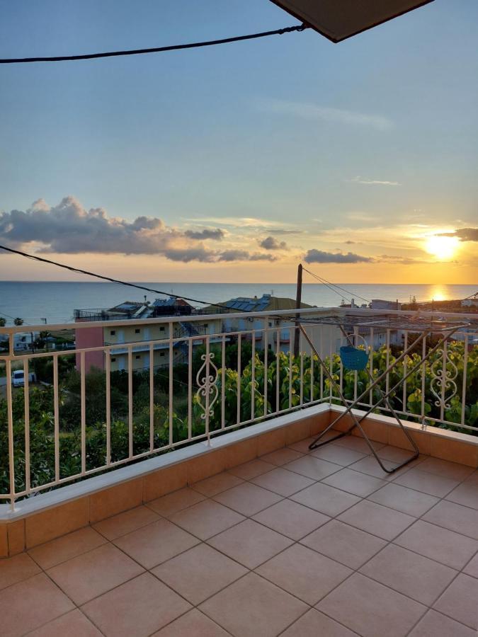 Sunset Apartment *